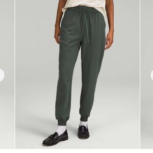 Lululemon stretch~high rise joggers